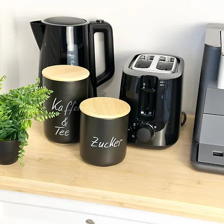 Bella Casa - Business&family, 100m Vom Konzerteingang Schloß, Parkplatz, Smarttv, Netflix, Waschmaschine, 24h Checkin, 46qm, Ap 16 *